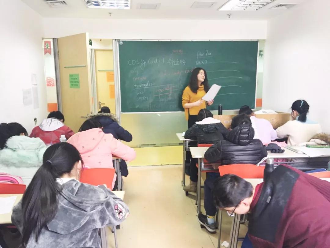 20小时课程仅售99元！思源周年庆暑假精品班预购